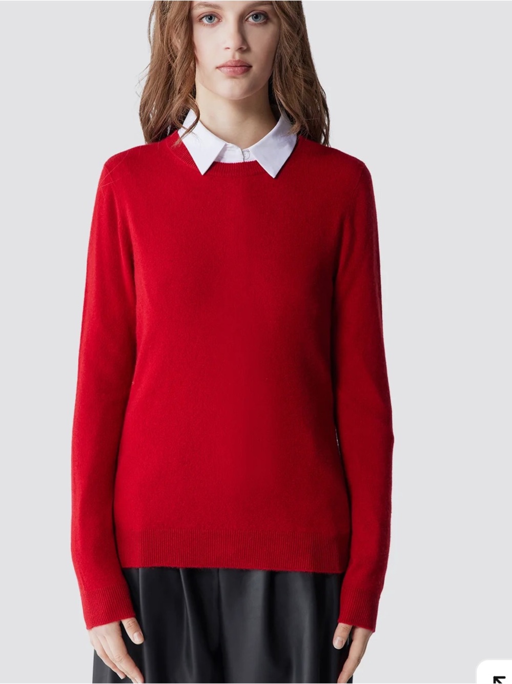 GOBI Women's Essential Cashmere Crewneck Sweater in Rich Red size Large NWOT